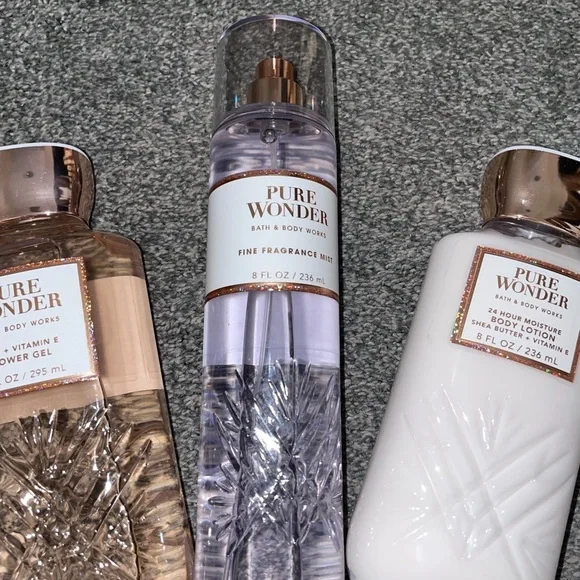 Brand New Never Used Bath & Body Works Pure Wonder Shower Gel Mist Lotion - Picture 3 of 8